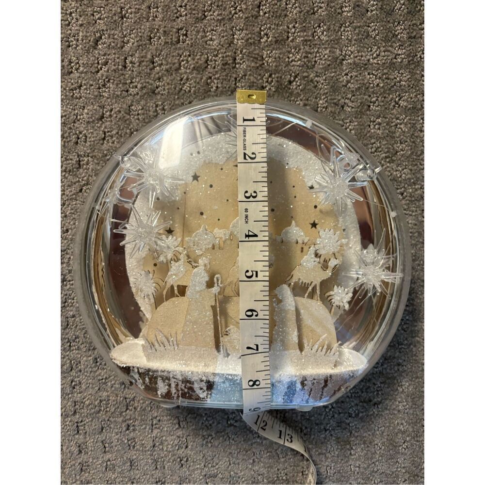❤️LED Nativity Disc Table Decor - Picture 4 of 4